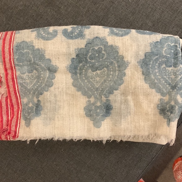 Scarf/pashmina - Picture 10 of 10